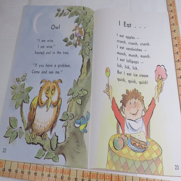 Rhymes to Read (almost 2 feet tall) I DREAM book (LIKE NEW CONDITION) Classroom - Picture 7 of 9